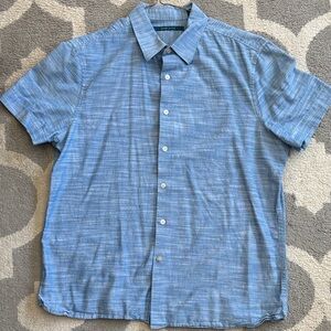 Perry Ellis Light Blue Casual Button-Down Shirt